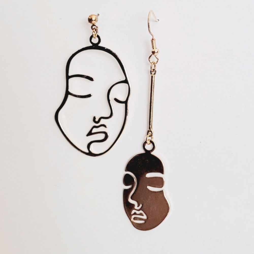 Silhouette Earrings💫